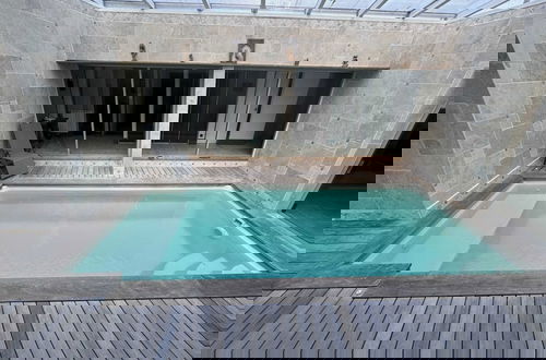 Foto 18 - Holiday Home With Indoor Pool, Le Porge