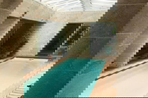 Foto 17 - Holiday Home With Indoor Pool, Le Porge
