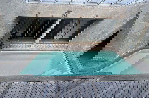 Foto 18 - Holiday Home With Indoor Pool, Le Porge