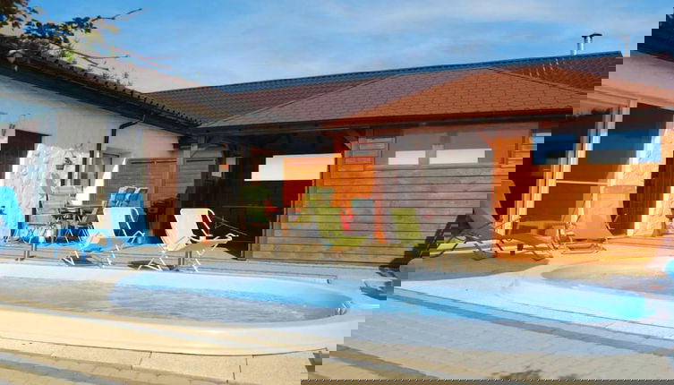 Foto 1 - Terraced House With Pool and Sauna, Sieciemin