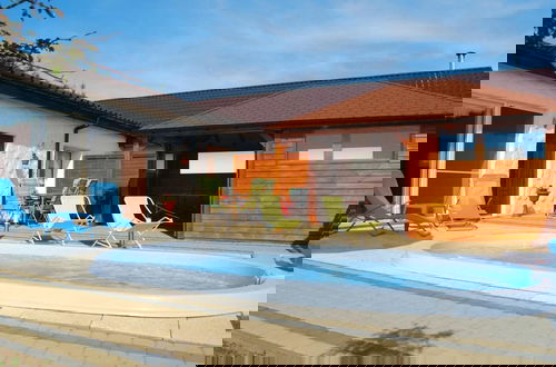 Foto 1 - Terraced House With Pool and Sauna, Sieciemin