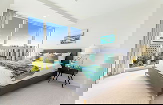Foto 2 - Brand New! Luxe 3-Bed Apartment In Aotea Square