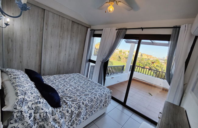 Two Bed Duplex-sleeps 4-private Balconies-air Con - Foto 5