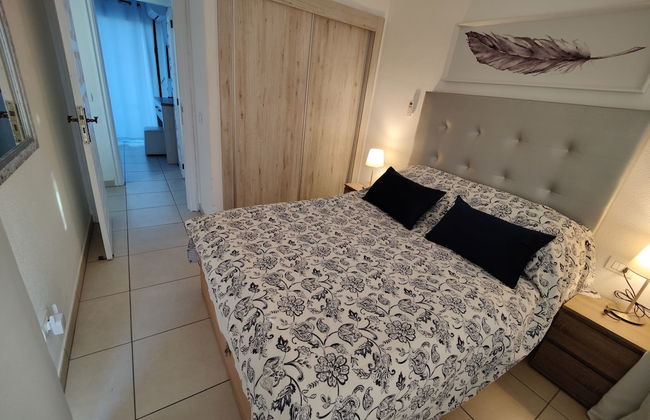Two Bed Duplex-sleeps 4-private Balconies-air Con - Foto 4