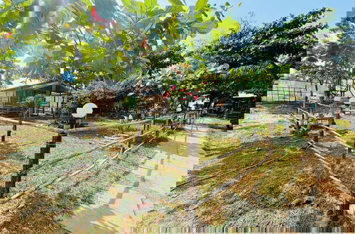 Foto 20 - Basho Beach Huts & Cafe