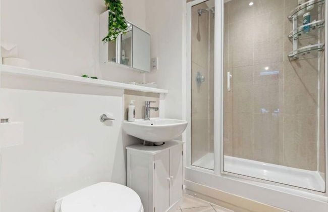 Desert Oasis 2 Bed 2 Bath Parking Netflix - Foto 17