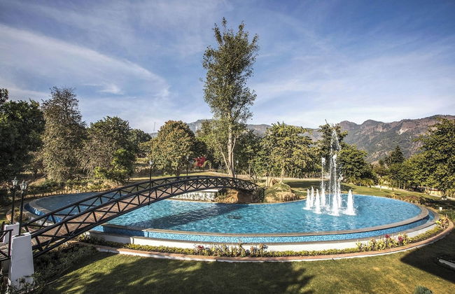 A Majestic and Luxurious Villa Overlooking the Ganges - Foto 12