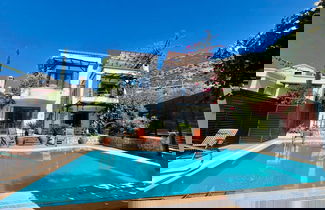 Foto 1 - Villa Kırlangıc Located in Kalkan