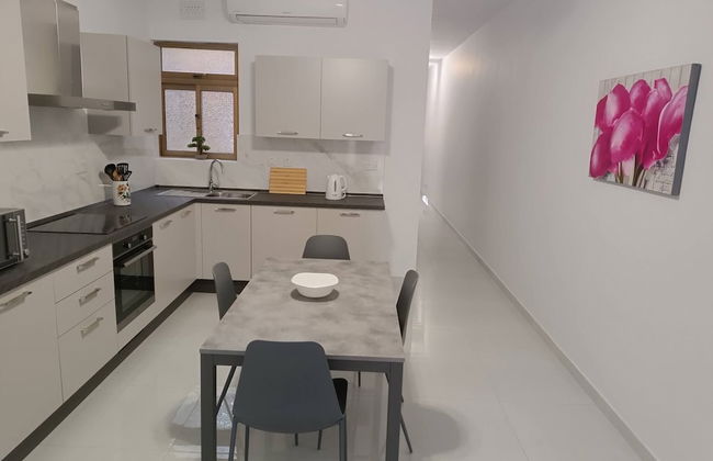 Seaside Stylish and Spacious 2-bedroom Apartment - Foto 26