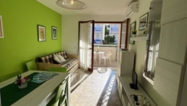 Foto 1 - Flat With Parking Space Next to the sea
