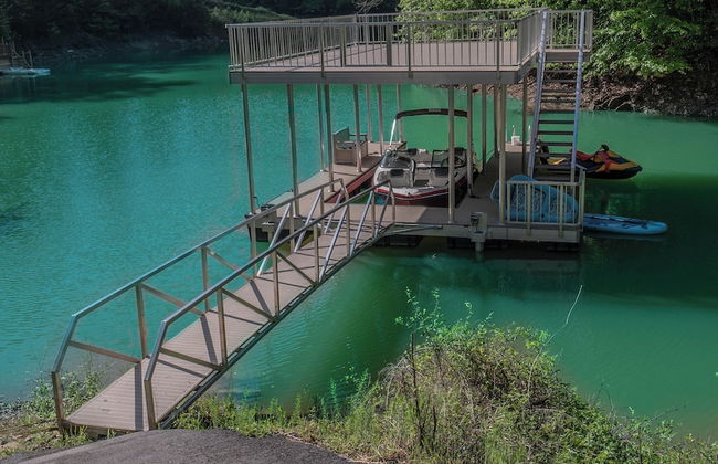 The Lodge - Photo 28