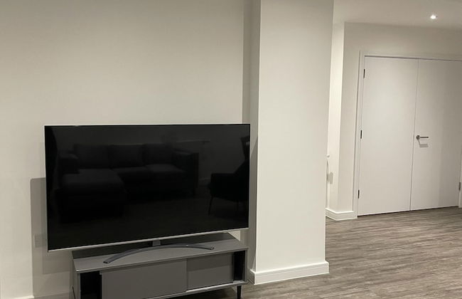 2 Bedroom Luxury Apartment in Barking - Foto 11