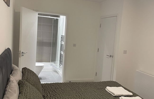 2 Bedroom Luxury Apartment in Barking - Foto 5