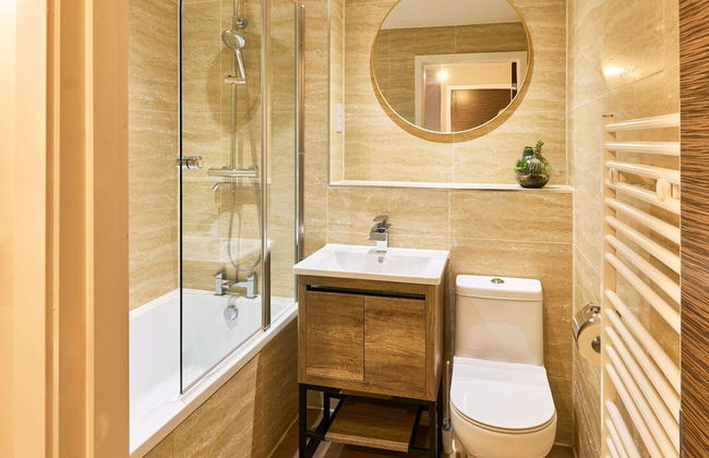 Host Stay Chic Townhouse by the Docks - Foto 4