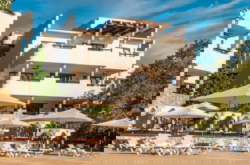 Photo 12 - Celeste Curamoria Collection 3BD Ocean View