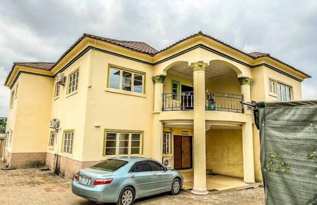 California Apartment - Photo 39