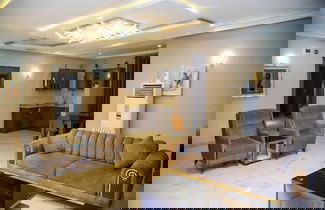Photo 1 - 1058 Apartments