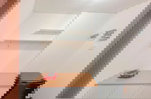 Photo 6 - Minimalist and Cozy Studio Pavilion Permata Apartment