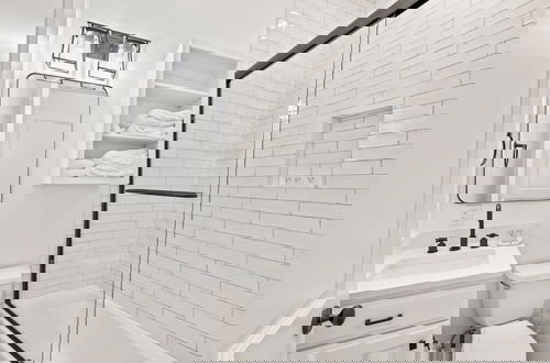 Photo 19 - Gulf Views Steps To Seaside Town Center Bella Vita - Newly Remodeled! 4 Bedroom Home by RedAwning