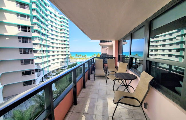 Alexander 718 3 Bedroom Apts by RedAwning - Photo 37