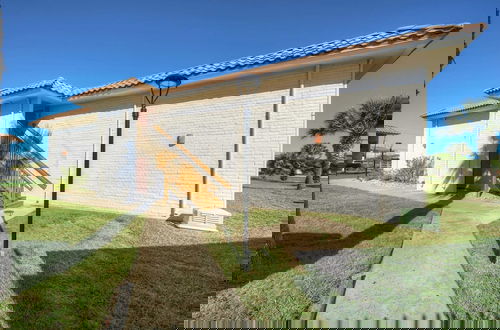Foto 37 - Pour Me a Vacation Mins to Beach, Community Pool+tennis Court, Private Balcony