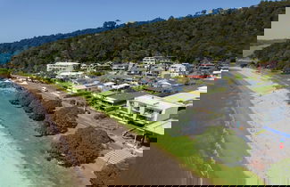 Photo 1 - Paihia Beach Front 1 bedroom Apartment