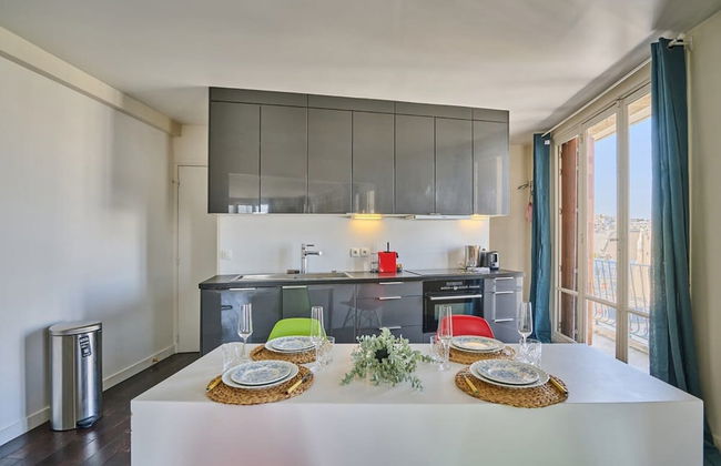 Sublime 2 Bedroom Flat Quai de Seine Eiffel Tower - Photo 9