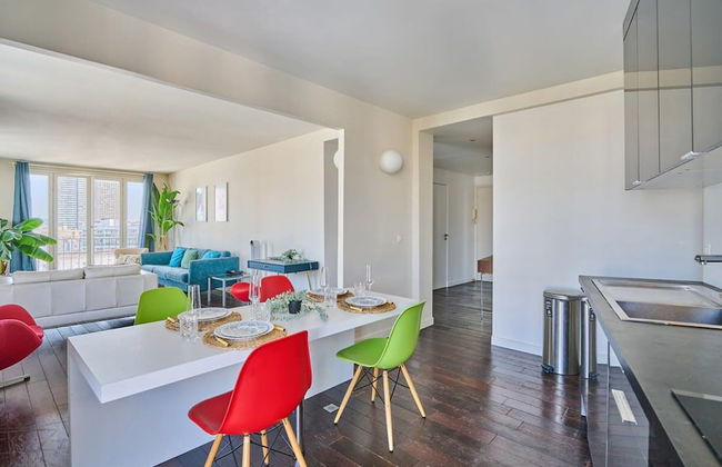 Sublime 2 Bedroom Flat Quai de Seine Eiffel Tower - Photo 21