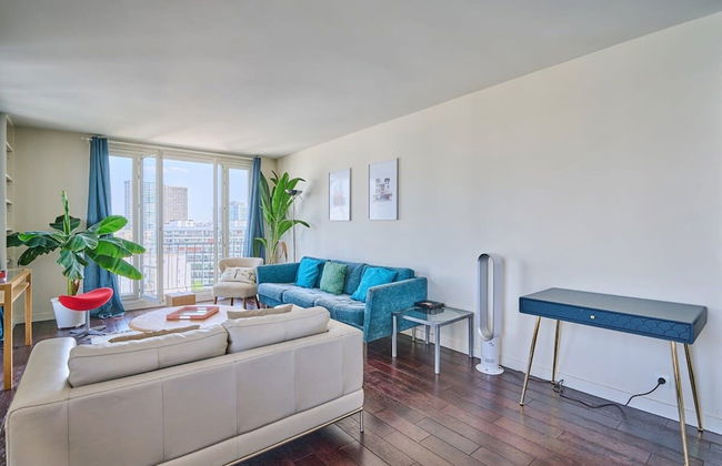 Sublime 2 Bedroom Flat Quai de Seine Eiffel Tower - Photo 15