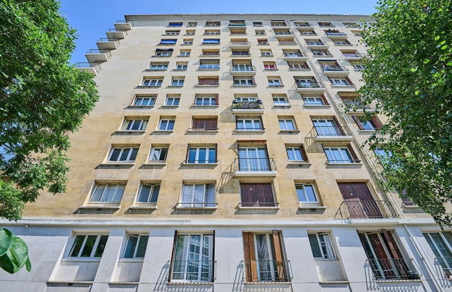 Sublime 2 Bedroom Flat Quai de Seine Eiffel Tower - Photo 28