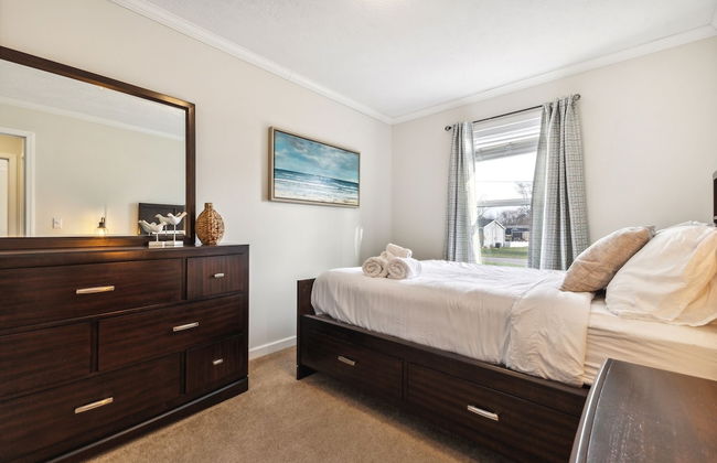Sunsets & Serenity: Port Clinton Waterfront Stay 3 Bedroom Home - Foto 7