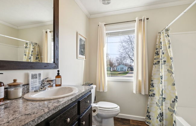 Sunsets & Serenity: Port Clinton Waterfront Stay 3 Bedroom Home - Foto 22