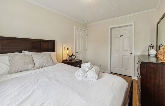 Sunsets & Serenity: Port Clinton Waterfront Stay 3 Bedroom Home - Foto 3