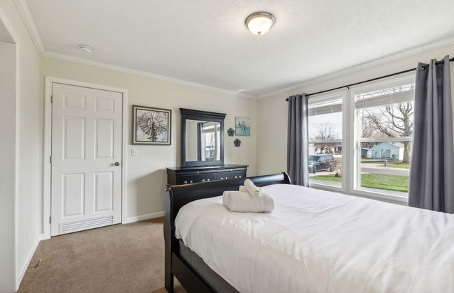 Sunsets & Serenity: Port Clinton Waterfront Stay 3 Bedroom Home - Foto 10