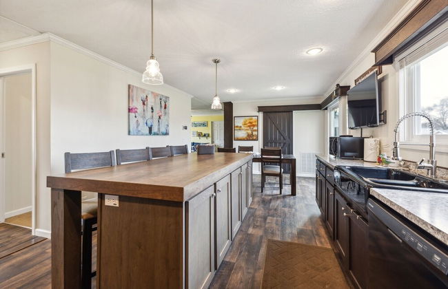 Sunsets & Serenity: Port Clinton Waterfront Stay 3 Bedroom Home - Foto 11