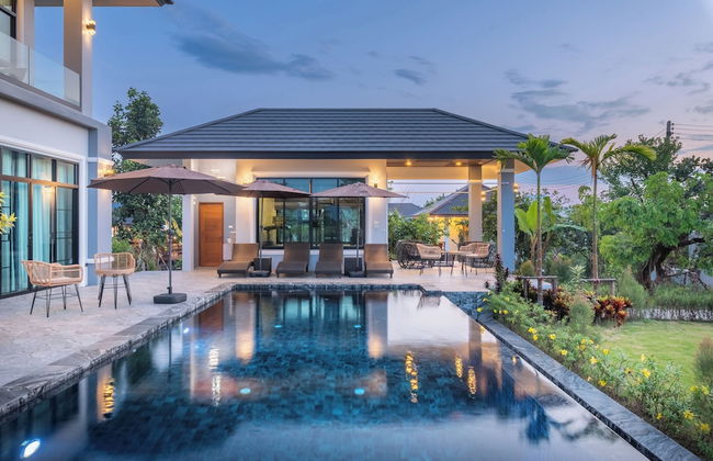 The garden pool villa resort at doisaket - Photo 48
