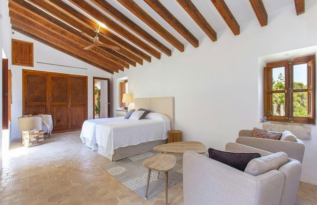 Stunning Farmhouse With Private Pool - Foto 11