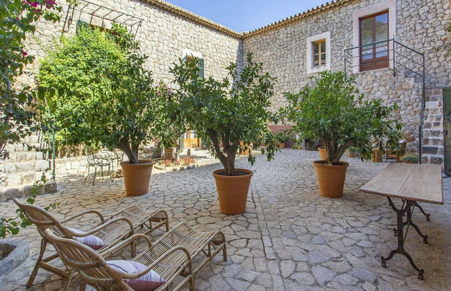 Stunning Farmhouse With Private Pool - Foto 37