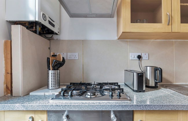 City Apartment - Sleeps 4 & Free Parking - Foto 5