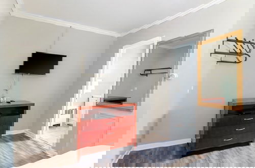 Foto 3 - Cozy Stay in Brownstown w/ Wi-fi & Streaming TV
