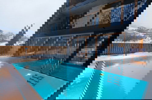 Foto 9 - Modern Penthouse With Balcony