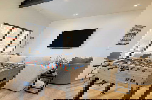 Foto 34 - Orion by Avantstay Luxury 5bdr Ski Home w/ Views Minutes to Deer Valley Lift