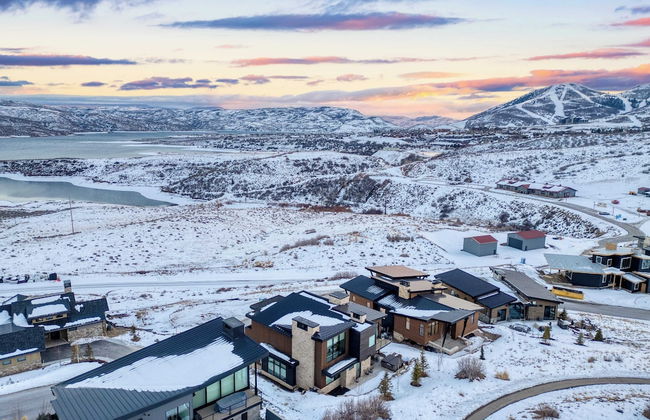 Mins to Deer Valley Lift Firepit, Game Room, Views, 5bdr Orion by Avantstay - Foto 46