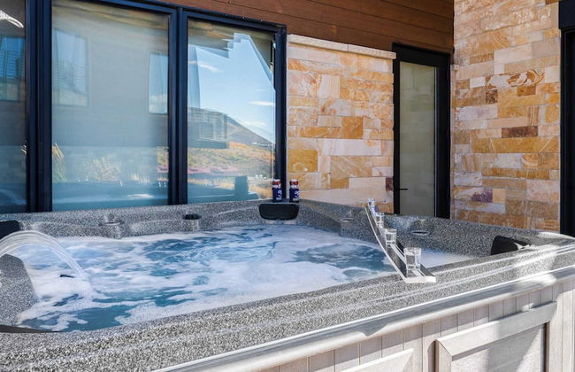 Mins to Deer Valley Lift Firepit, Game Room, Views, 5bdr Orion by Avantstay - Foto 51