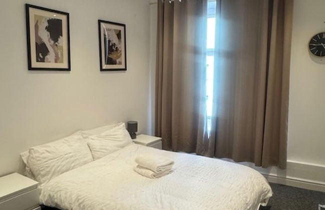 Lewisham - Apartment - Sleeps 5 - 93ws - Photo 5