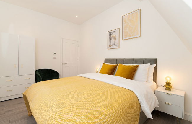 Woodside Park 3 Bedroom Apt with Parking - Foto 13