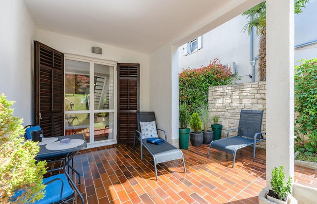 Apartment in Porec Near Sand Beach - Photo 15