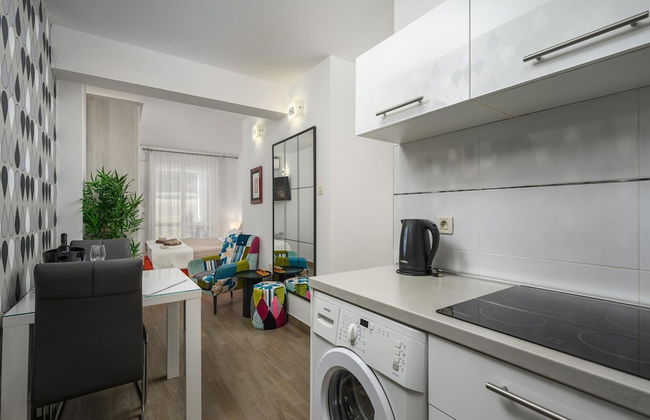 Apartment in Porec Near Sand Beach - Photo 7