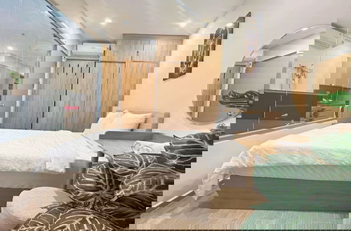 Photo 8 - The Rex's Song Boutique Apartment
