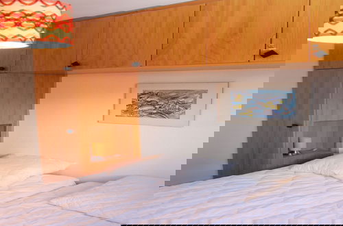 Foto 4 - Gorgeous Apartment With Patio in Hills